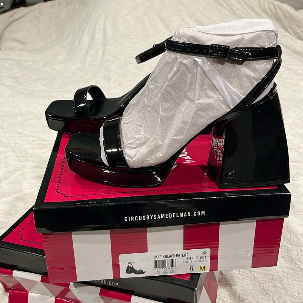 Brand new circus Sam Edelman black platform ankle strap size 8 new in box